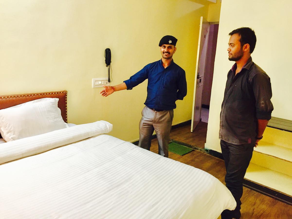 Hotel Ashirwad Udaipur Eksteriør bilde
